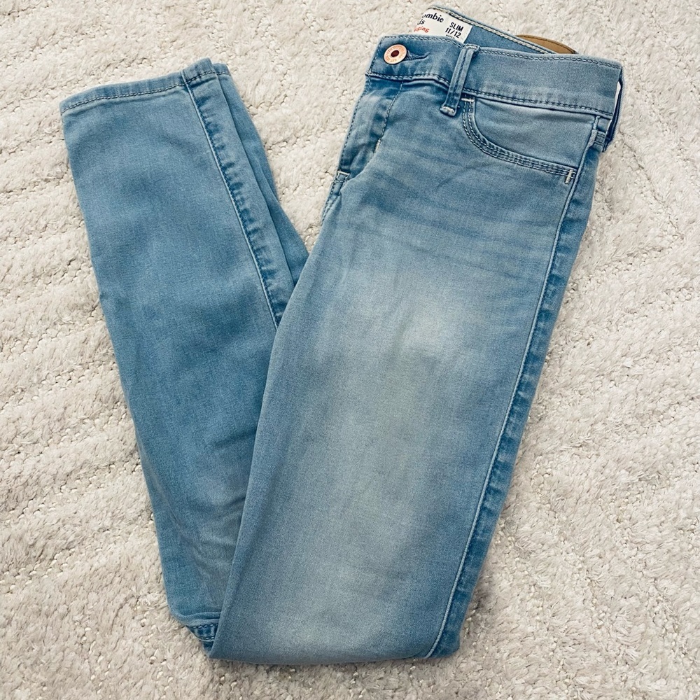 NWOT - Abercrombie kids Girls Jean High Rise Legging Slim 11/12